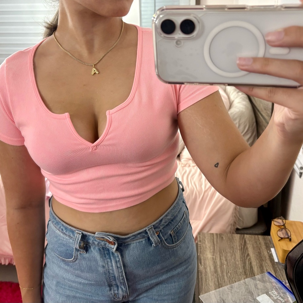 Aeropostale Pink Fitted Crop Top